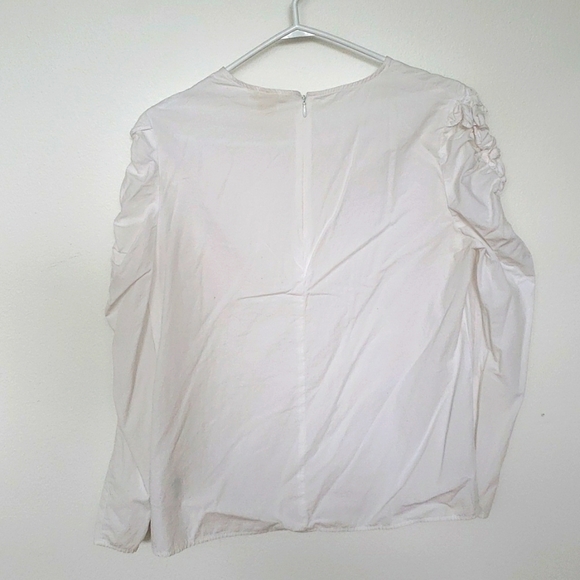 Pintuck - Picture 2 of 3